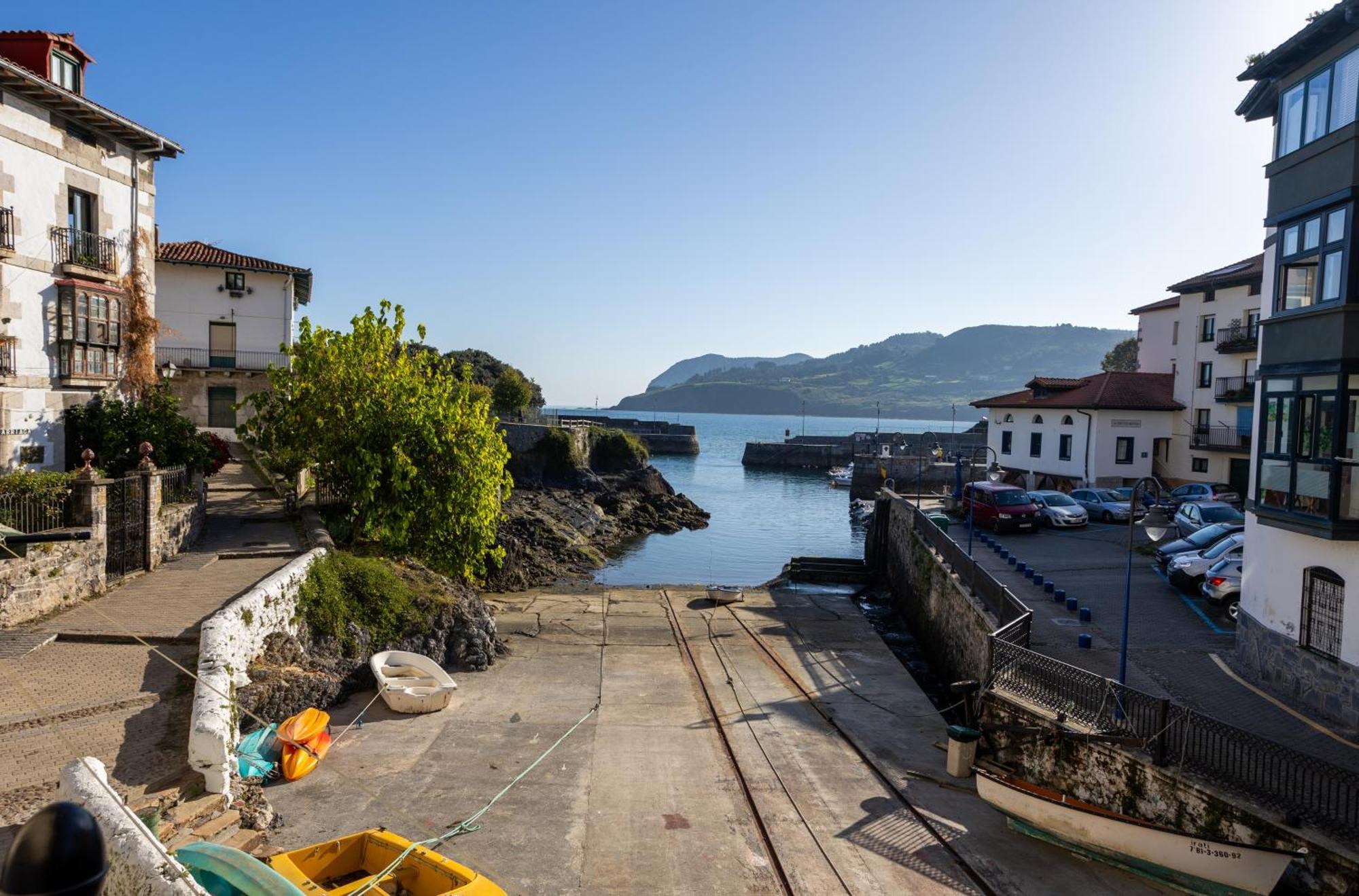 Mundaka Old Port Apartment Exterior photo